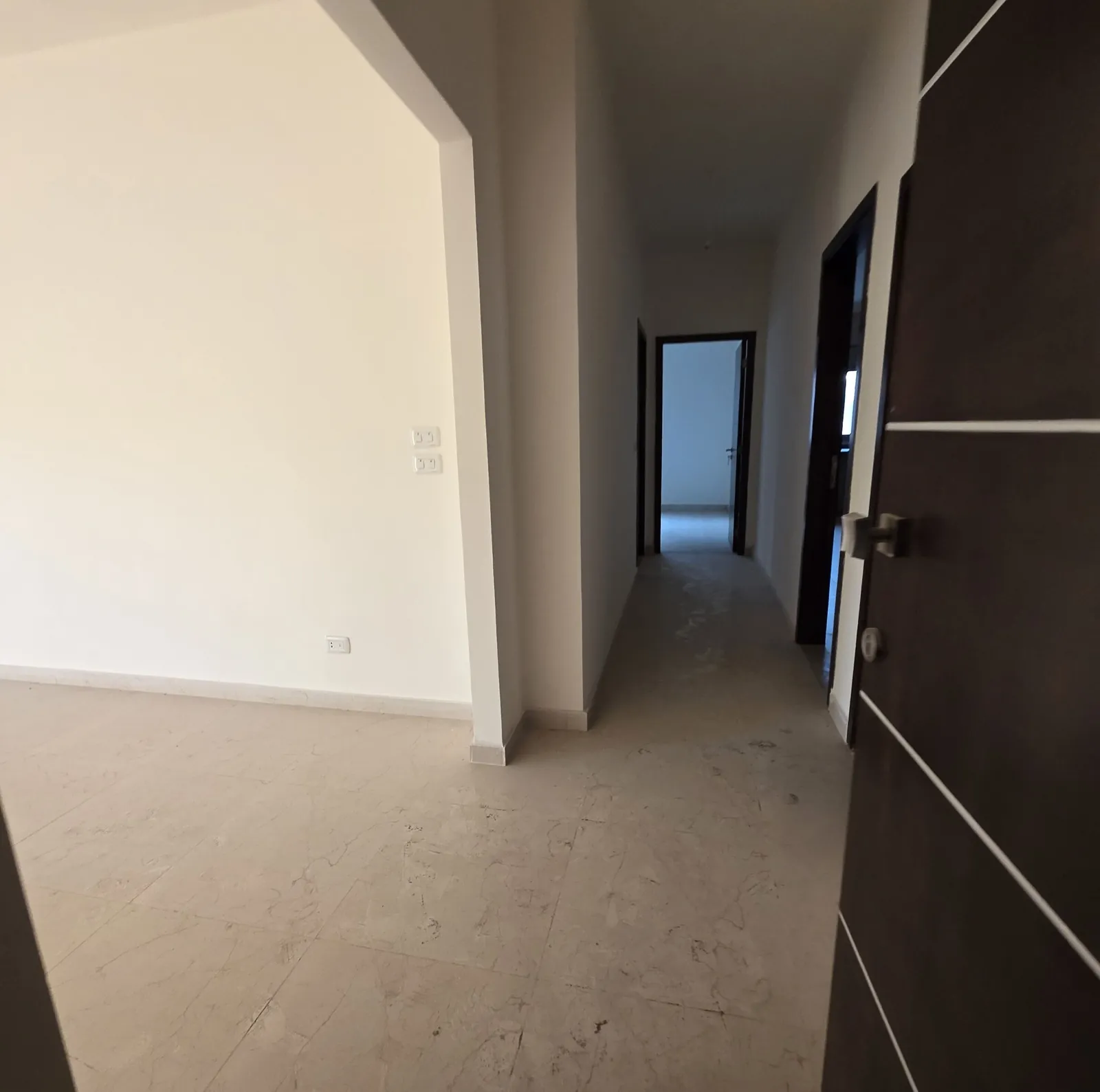 Apartment for Sale in Tilal Ain Saadeh — photo 4