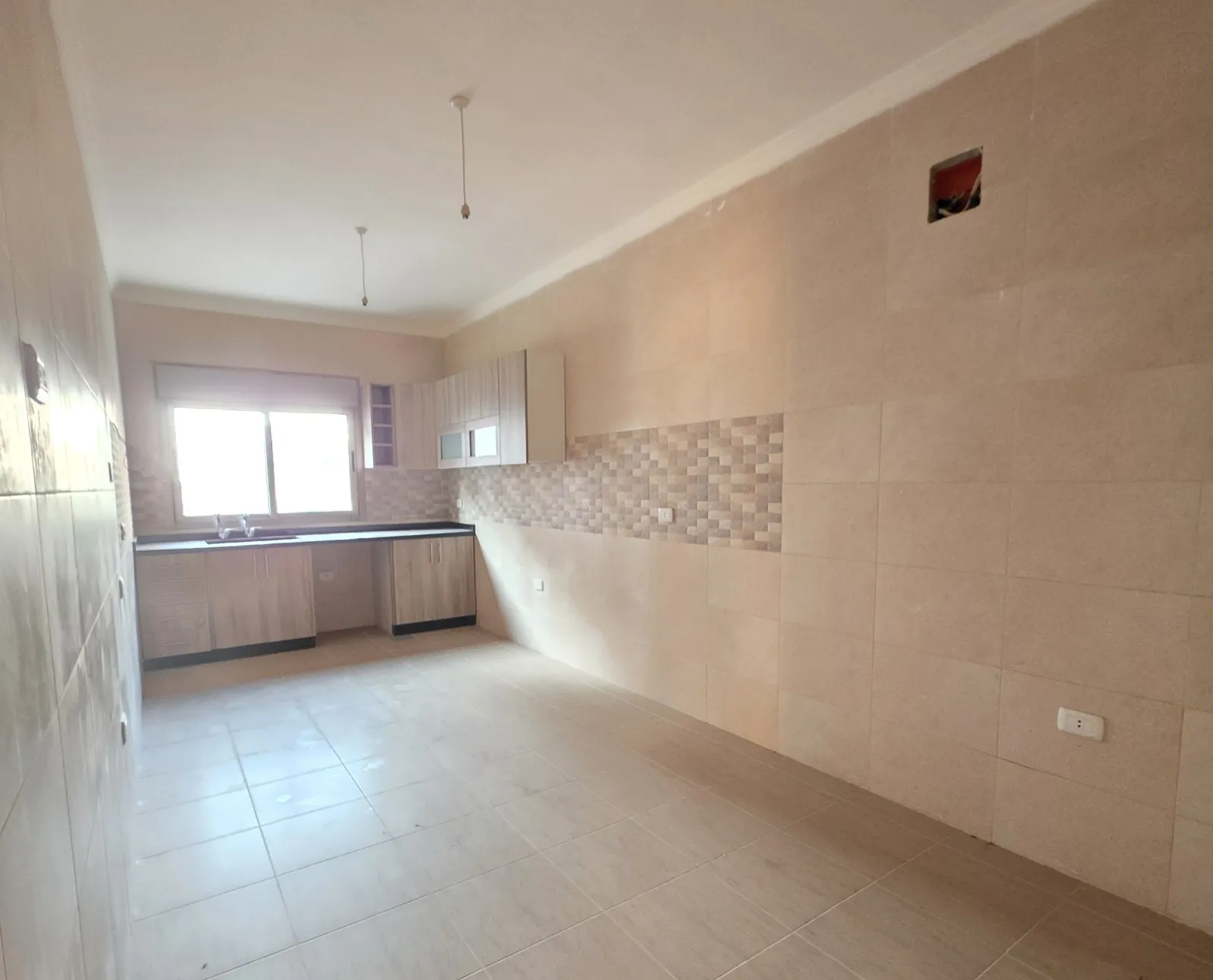 Apartment for Sale in Tilal Ain Saadeh — photo 5