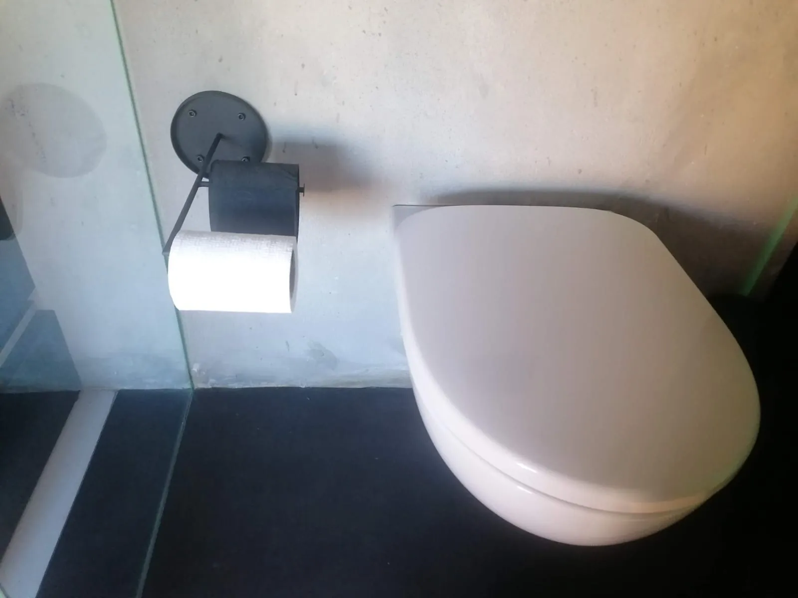 Furnished Office for Rent – Badaro — الصورة 5