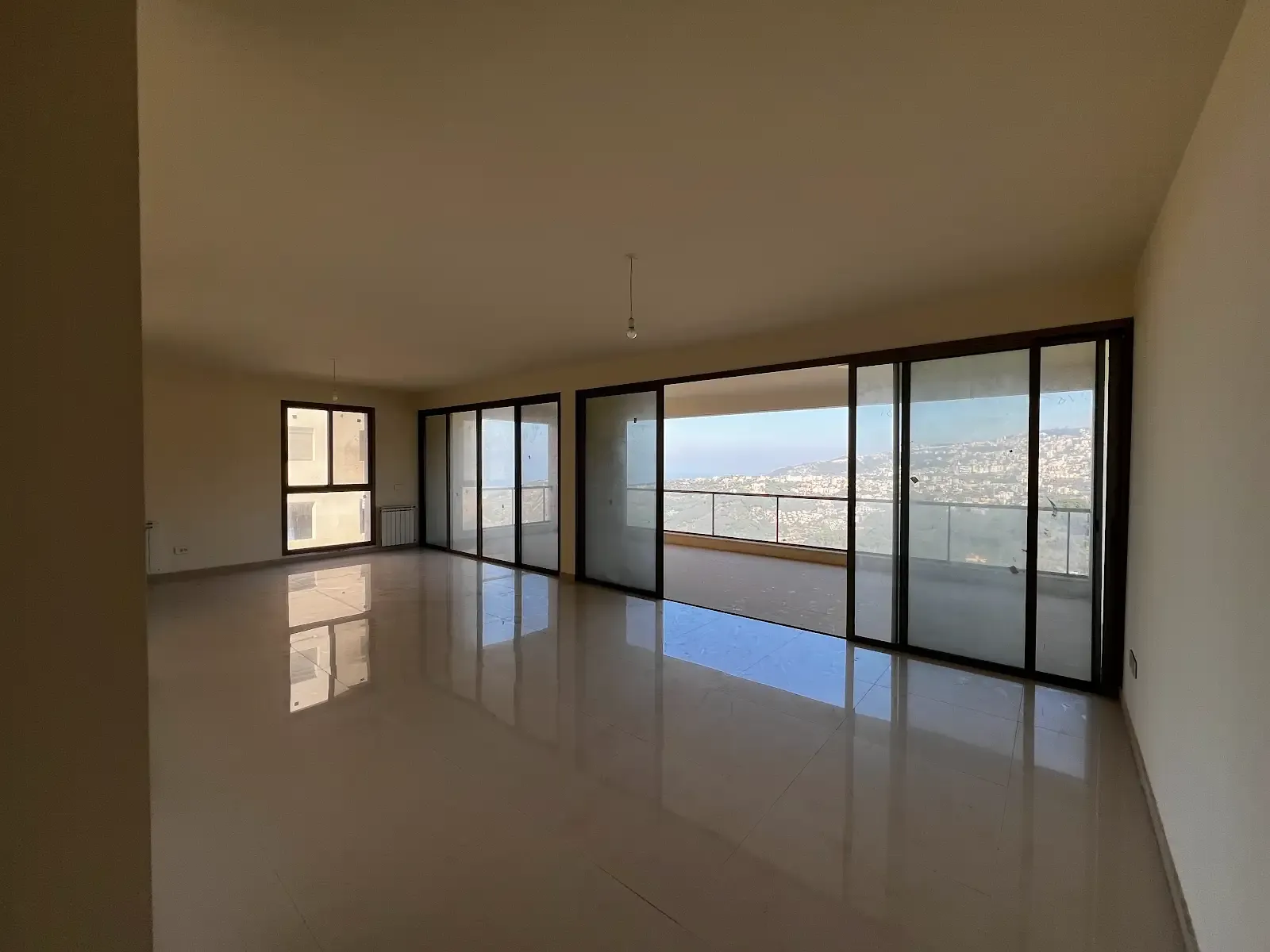 Apartment for Sale in Qornet El Hamra — photo 2