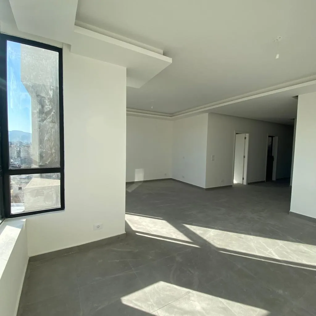 Apartment for Sale in Ain el Remmaneh Baabda