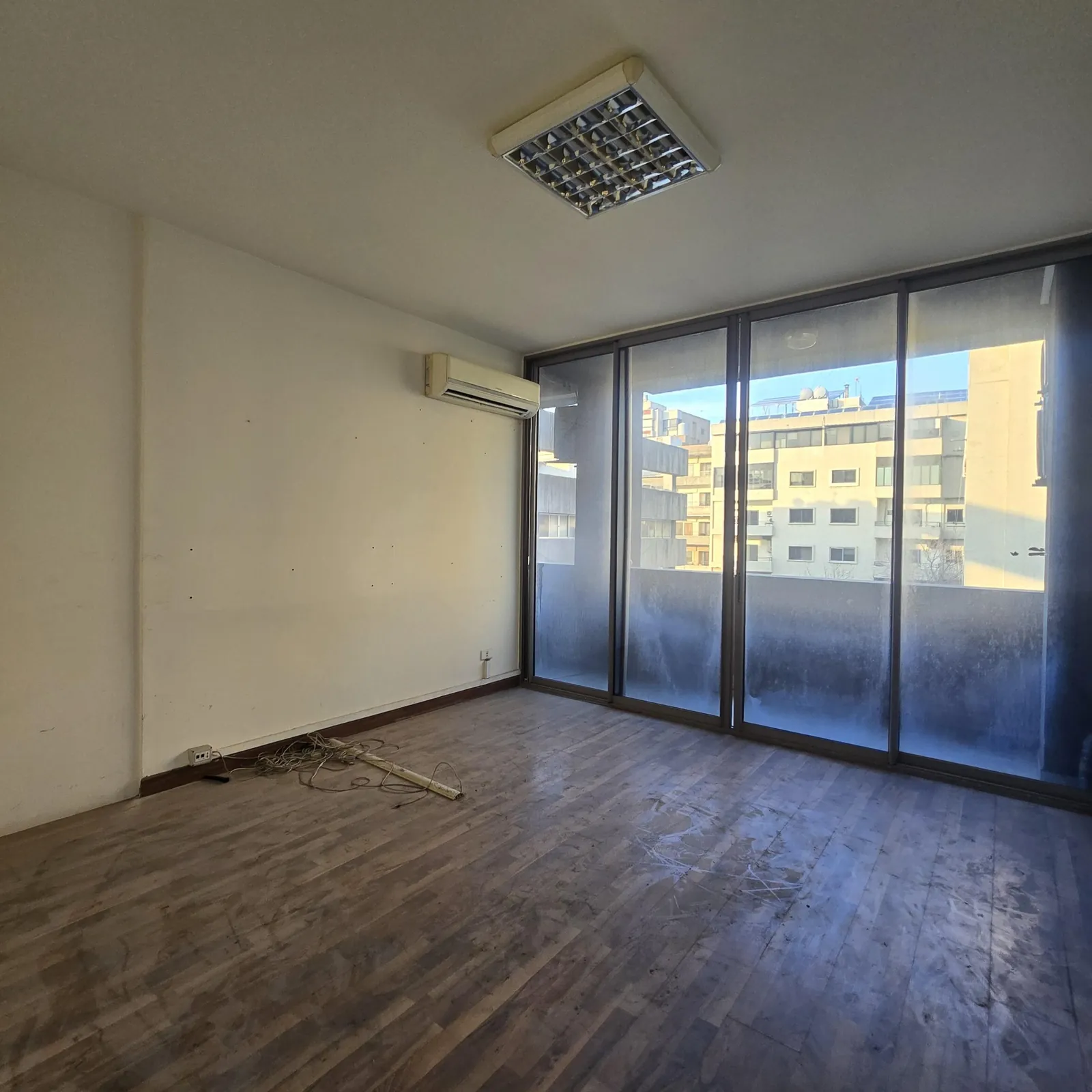Office/clinic for Rent in Ain el Remmaneh Baabda — photo 5
