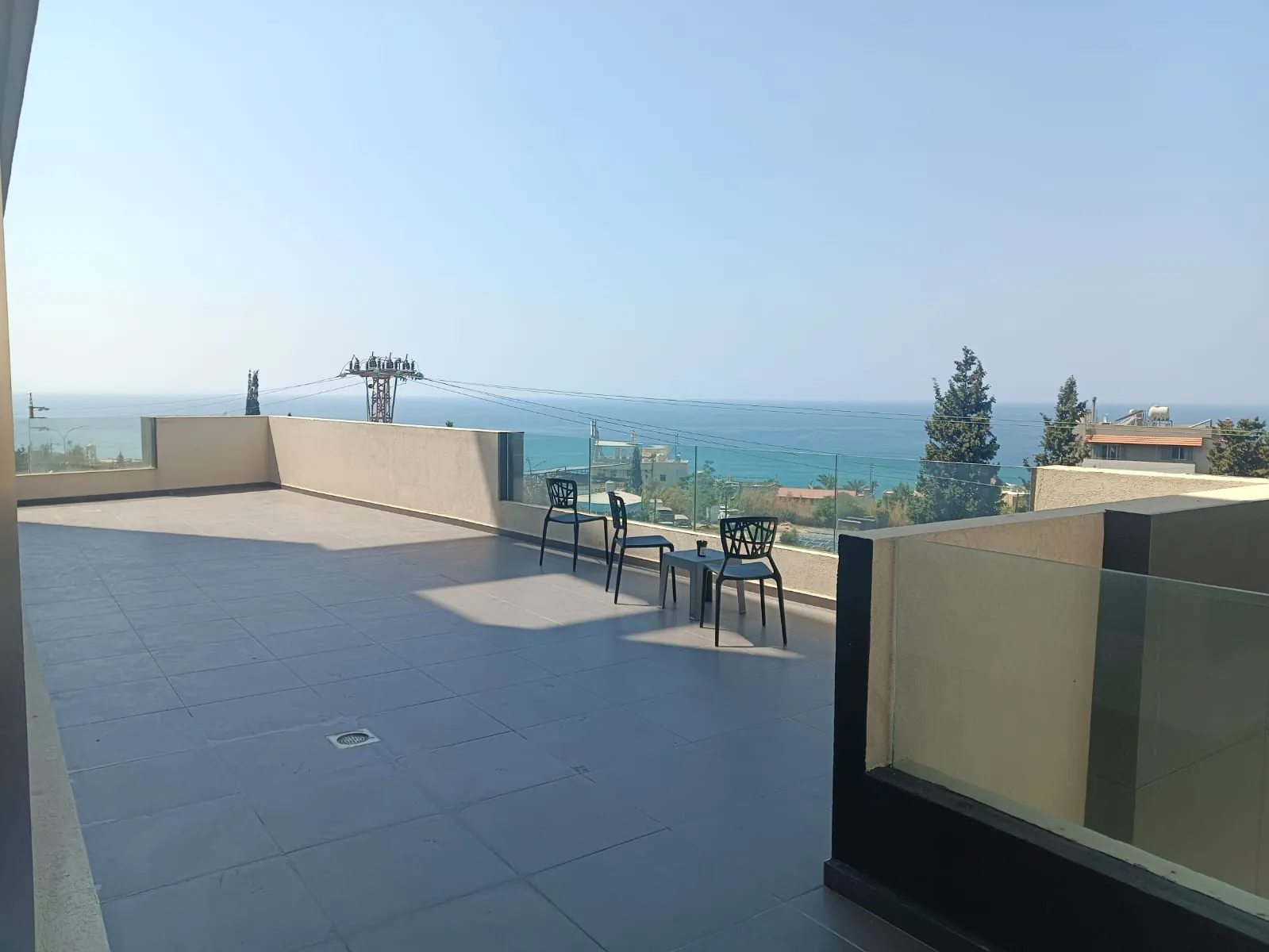 Office for Rent in Jbeil — الصورة 1