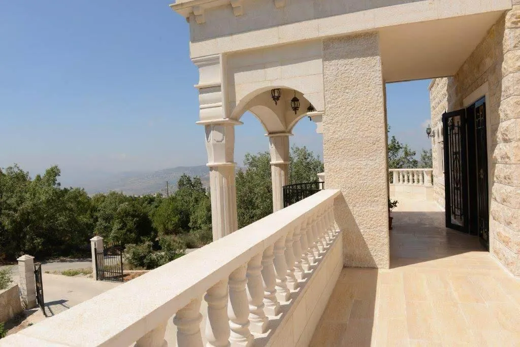 Villa for Sale in Ain Zain Chouf — photo 5