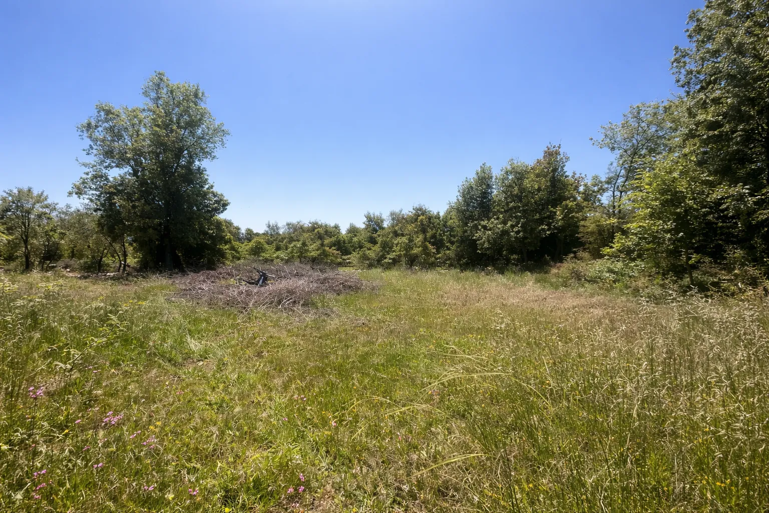 Land for Sale in Ain Zain Chouf