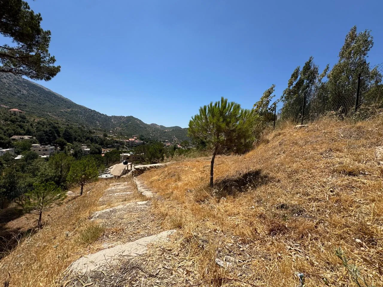 Land for Sale in Maaser Chouf