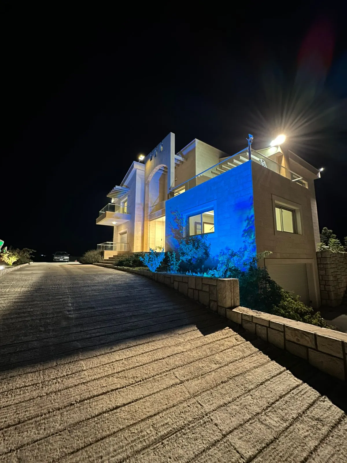 Villa for Sale in Kfarnabrakh Chouf — photo 5