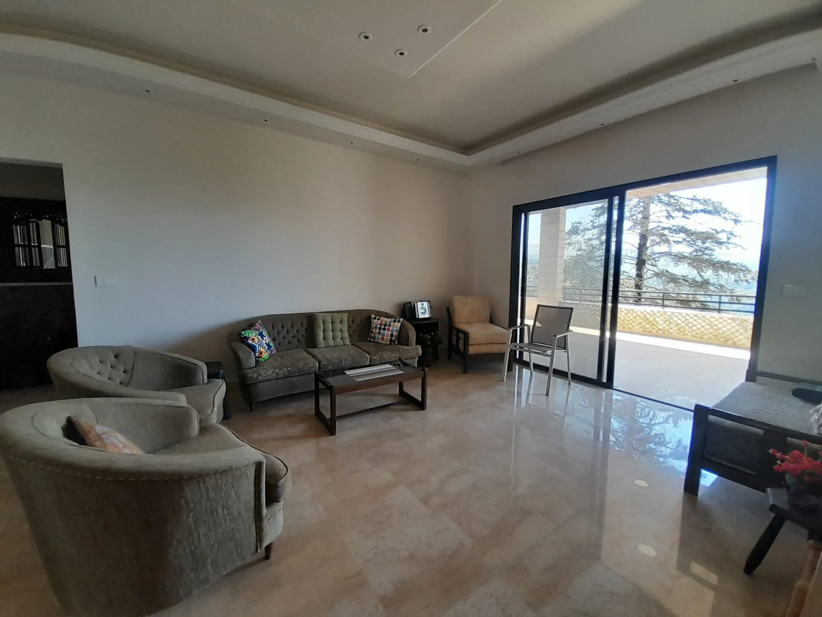 Apartment for Sale in Klayaat — photo 2