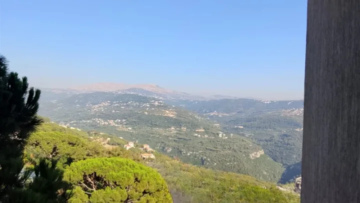 Furnished Apartment for Rent in Oyoun Broumana — الصورة 3