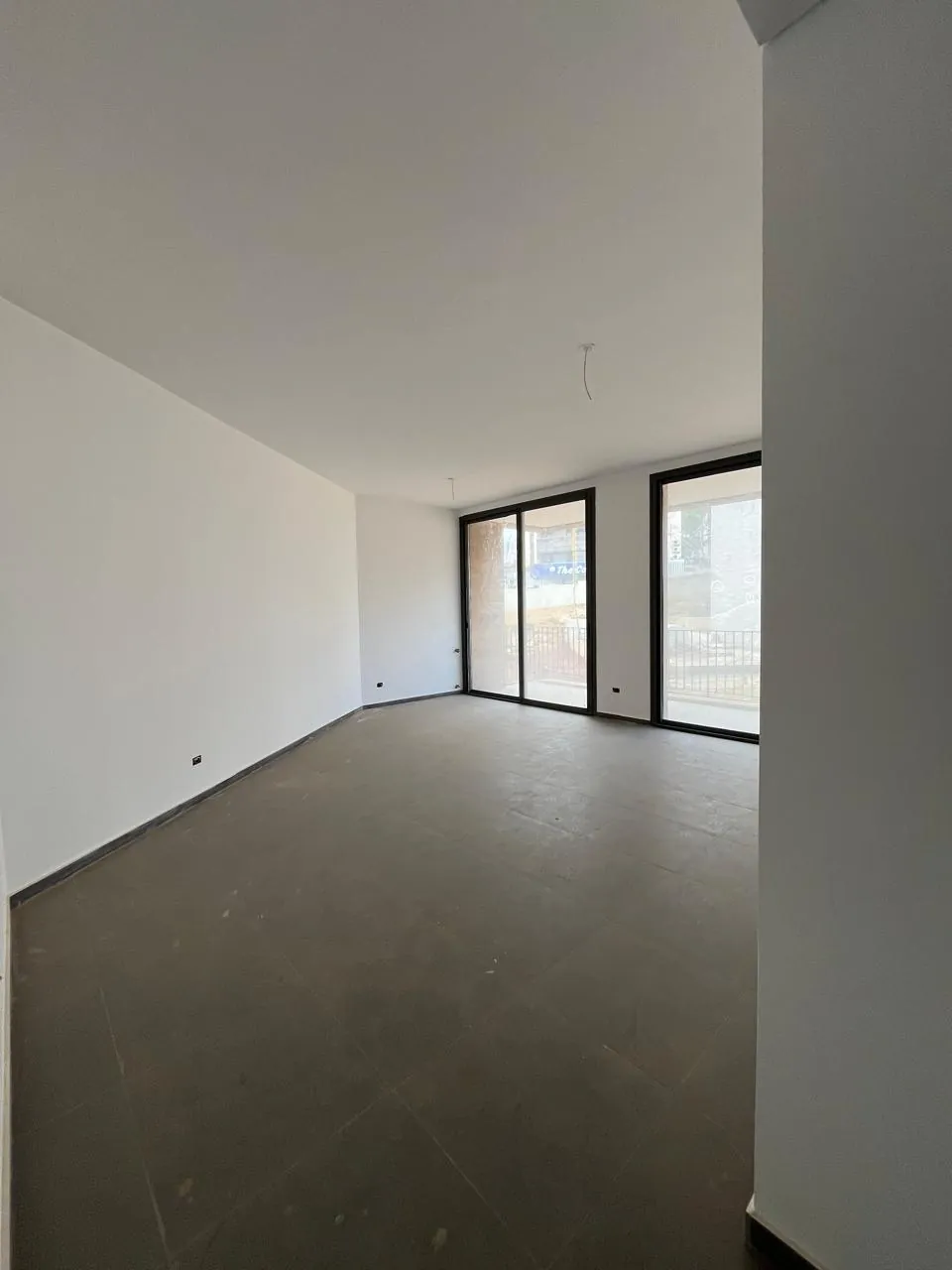 Apartment for Sale in Ain Saadeh