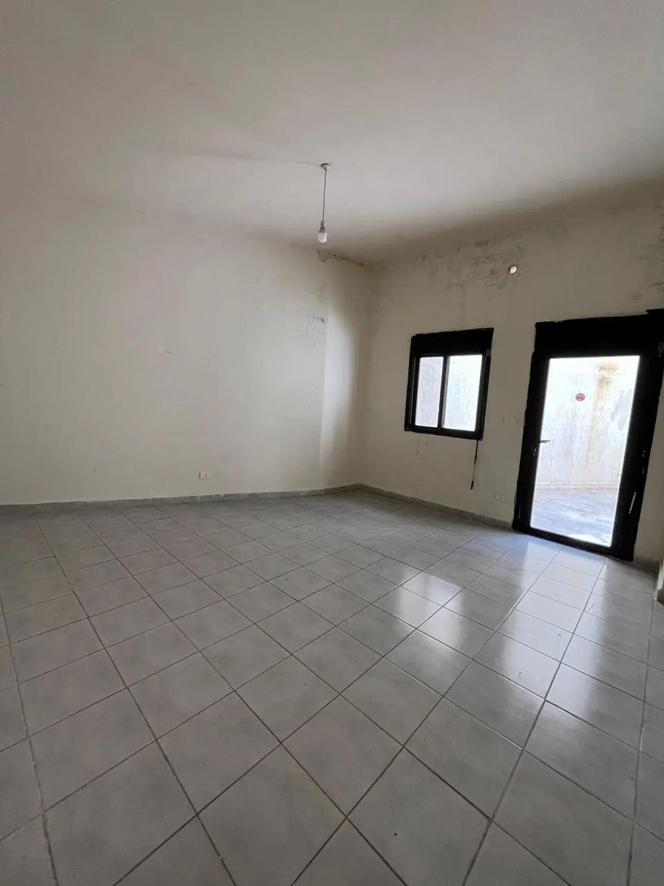 Apartment for Sale in mansourieh — الصورة 2