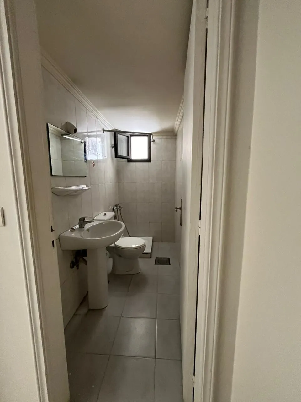 Apartment for Sale in mansourieh — الصورة 5