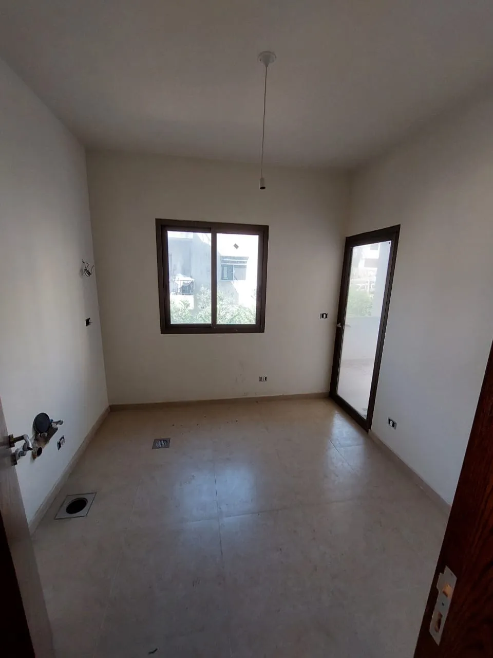 Apartment for Sale in Dbayeh — الصورة 4