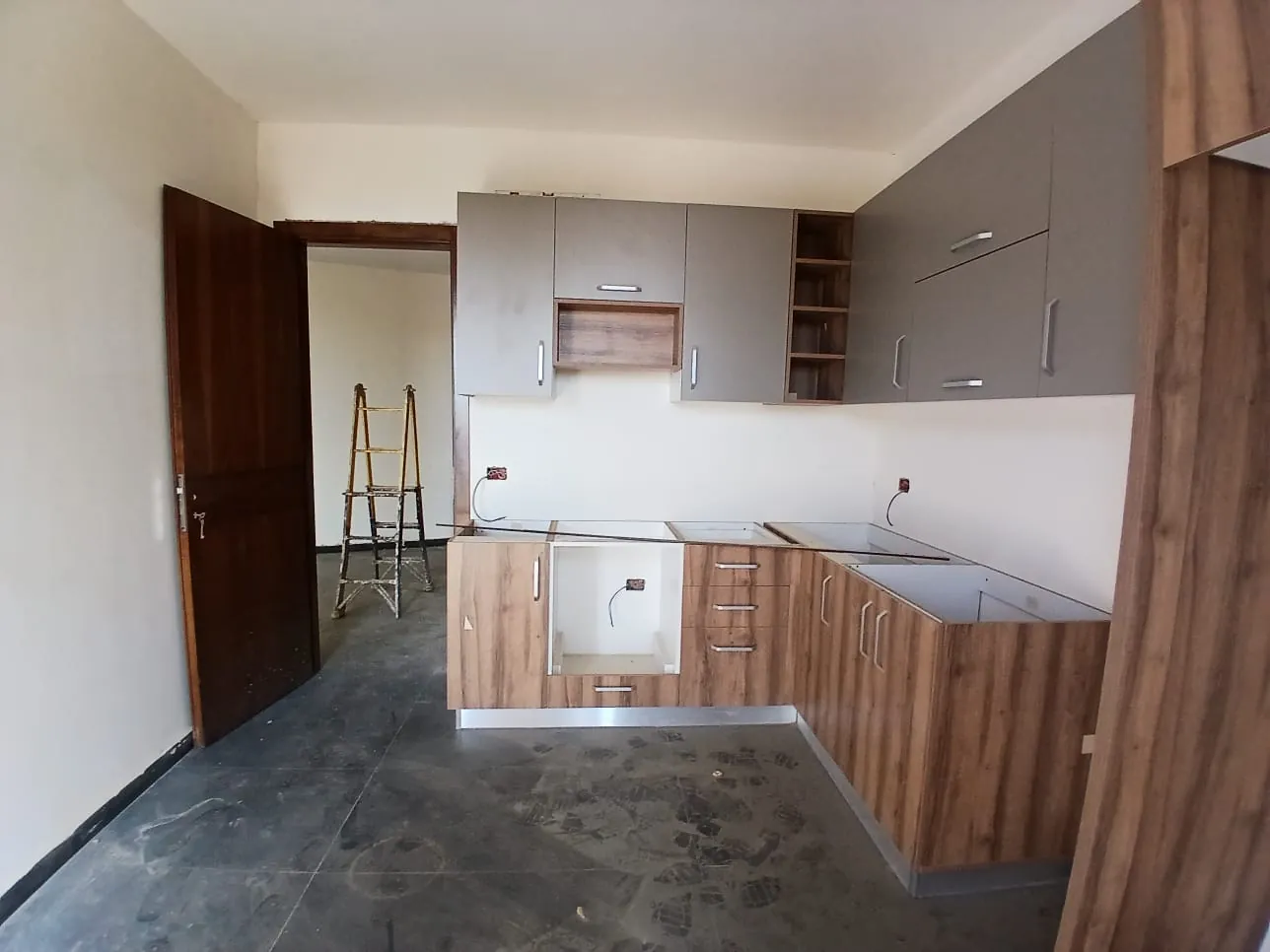 For Sale Apartment in Achrafieh — photo 3