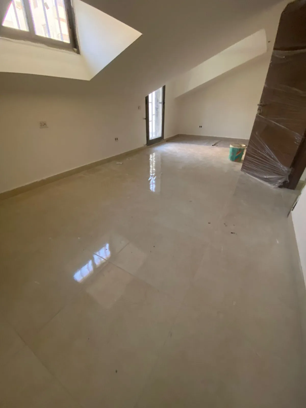 Duplex Apartment for Sale in Bsalim — الصورة 4