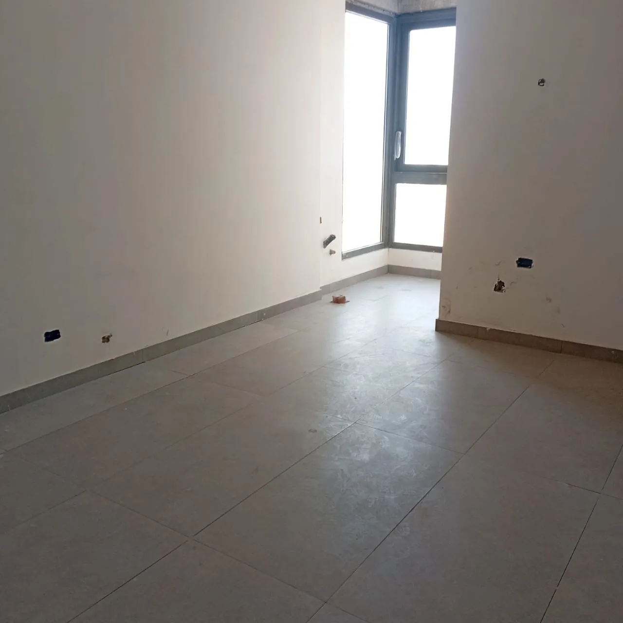 For Sale: Apartment in Ain El Mraisseh — photo 3