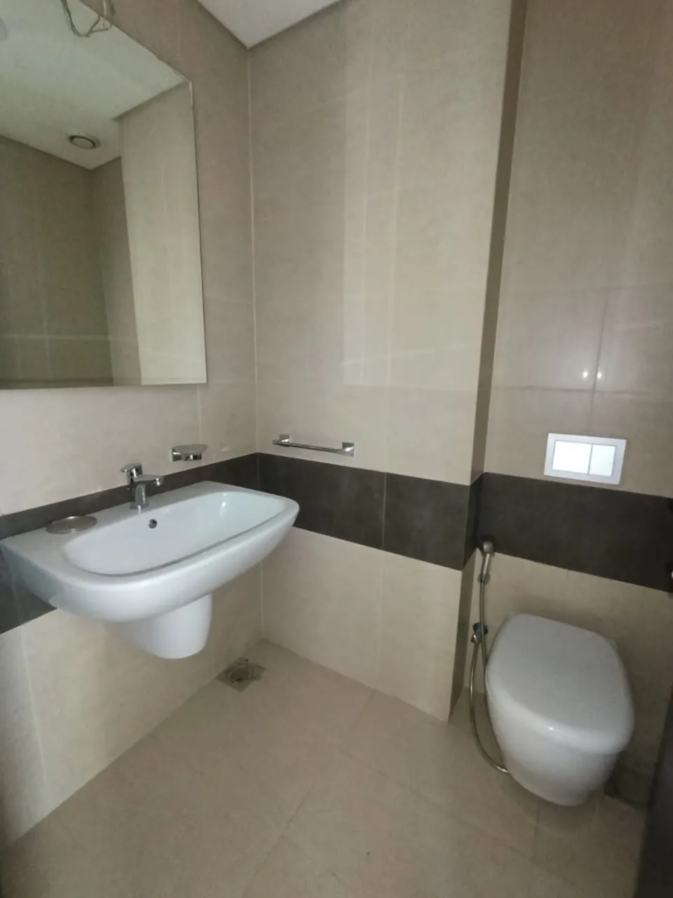 For Sale: Apartment in Antelias, Metn — photo 4