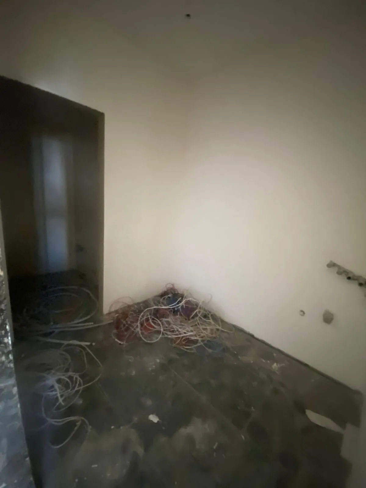 For Sale: Apartment in Ain Saade, Metn — الصورة 3