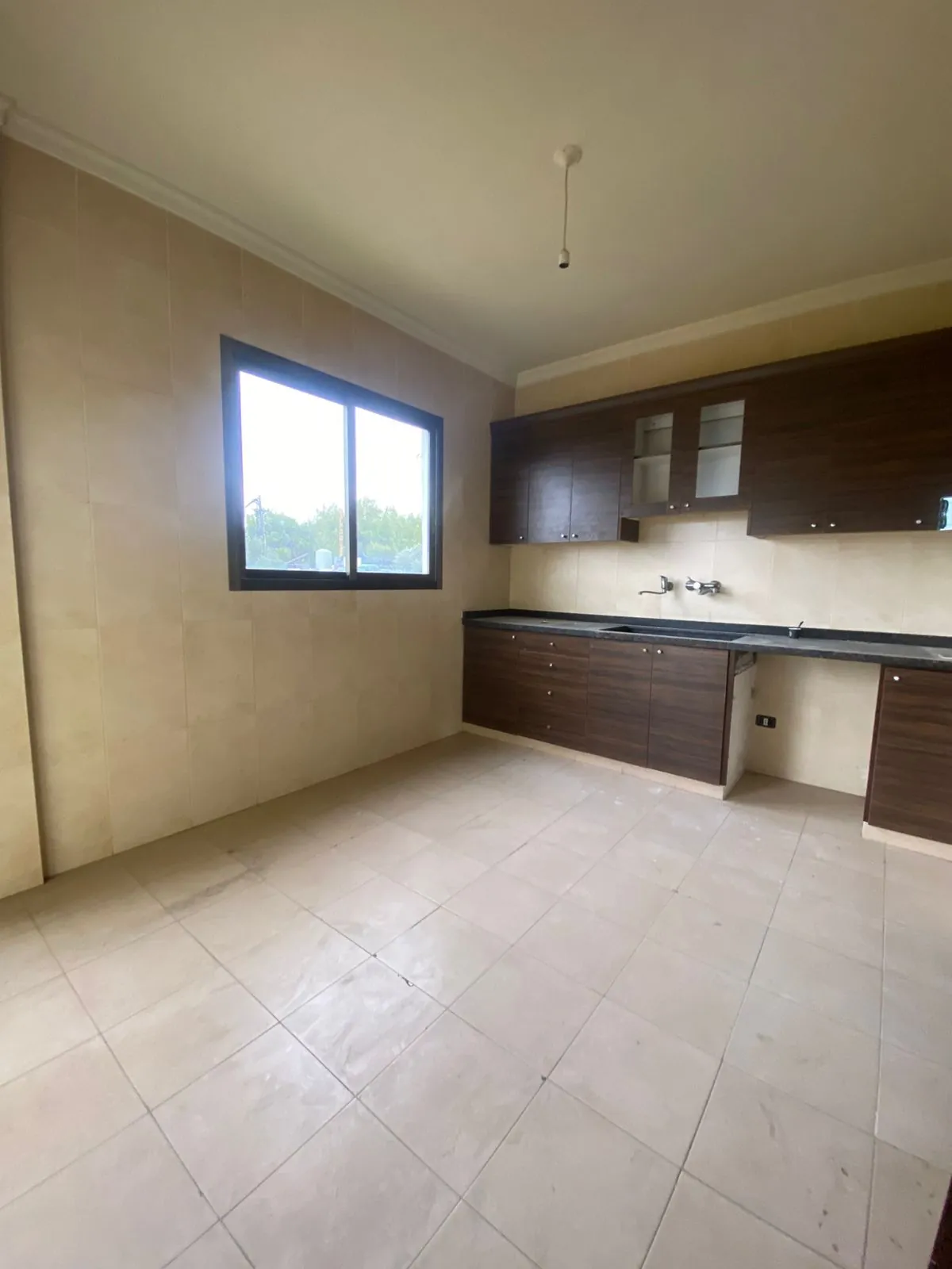 For Sale: Apartment in Biaqout, Metn — photo 2