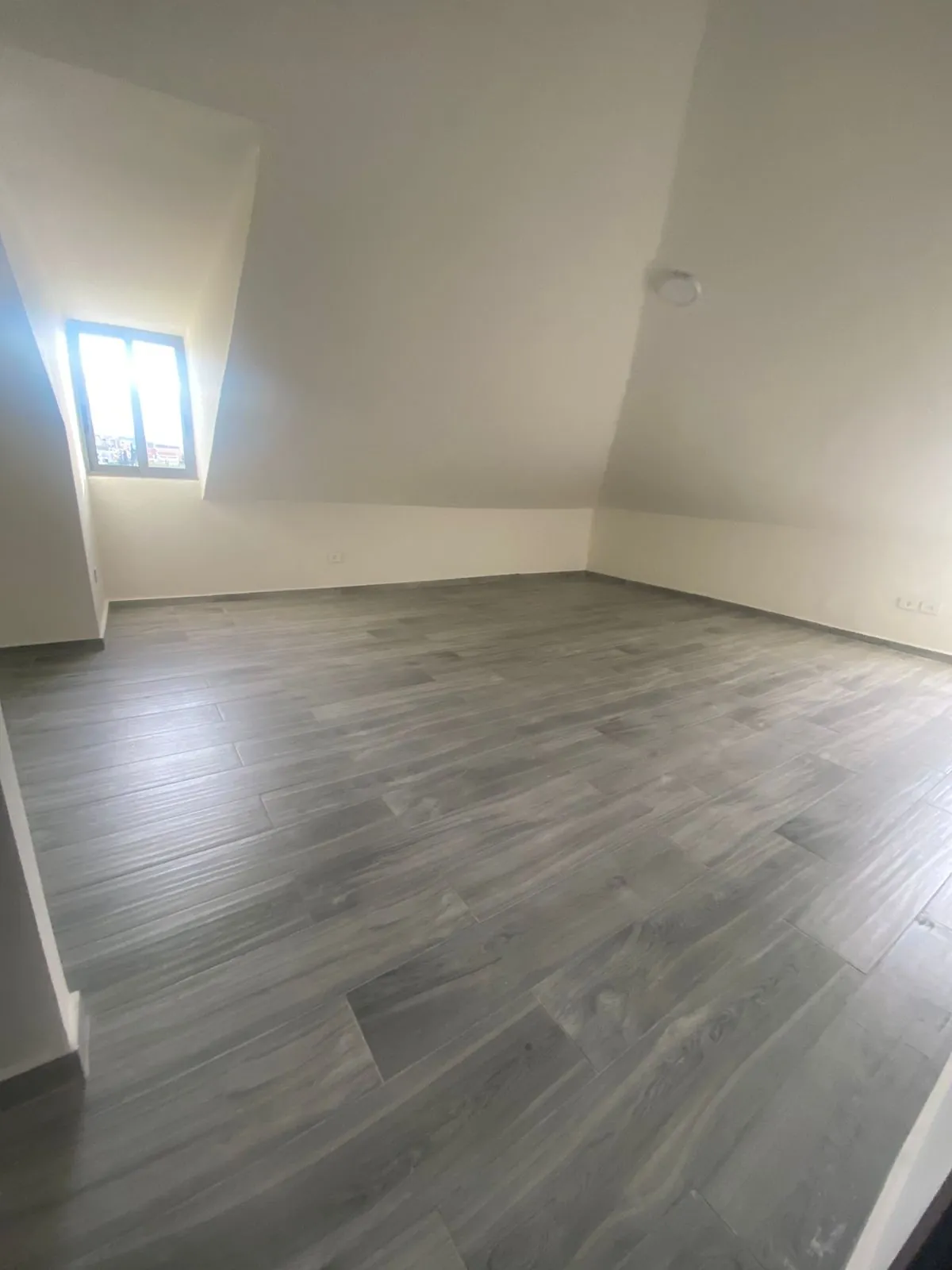 For Sale: Apartment in Dbayeh, Metn — photo 4