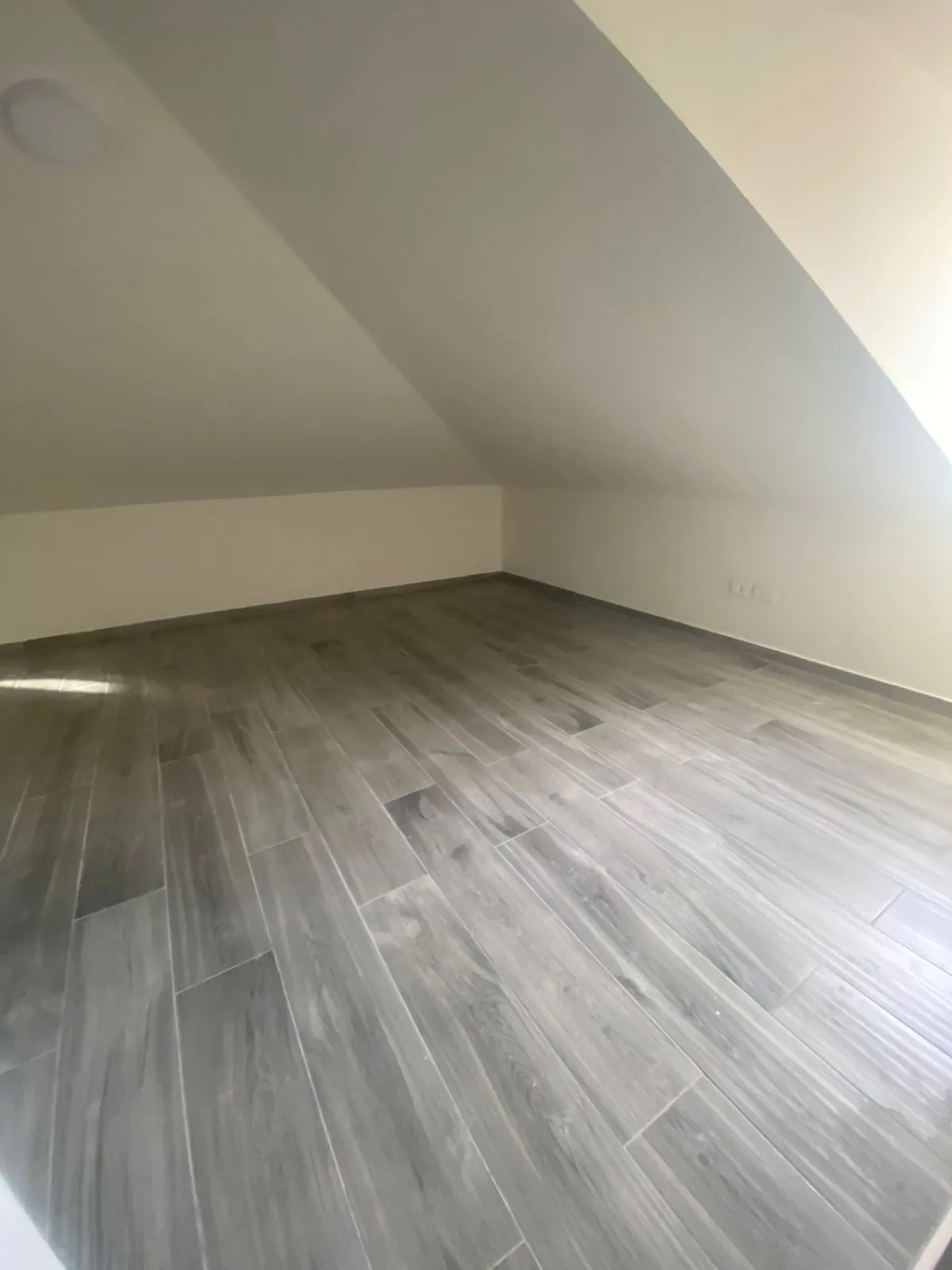 For Sale: Apartment in Dbayeh, Metn — photo 5