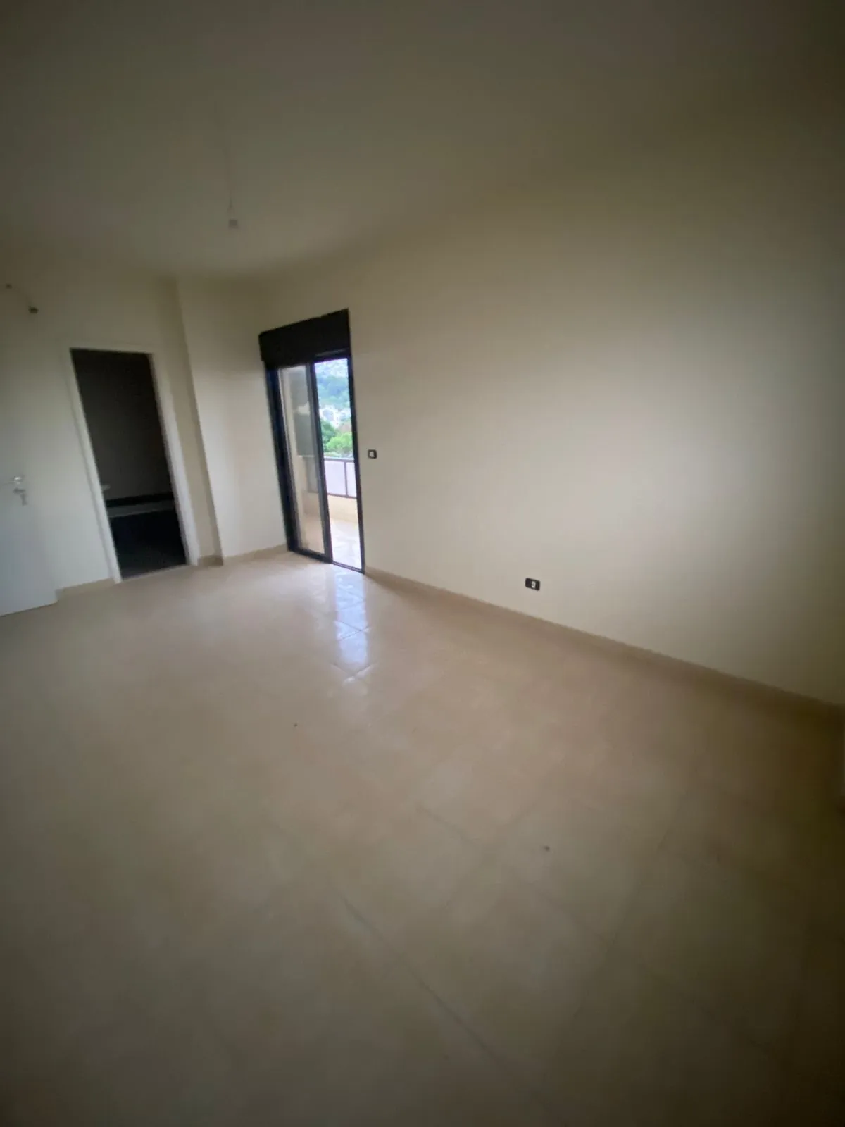 For Sale: Duplex Apartment in Dbayeh, Metn — photo 2