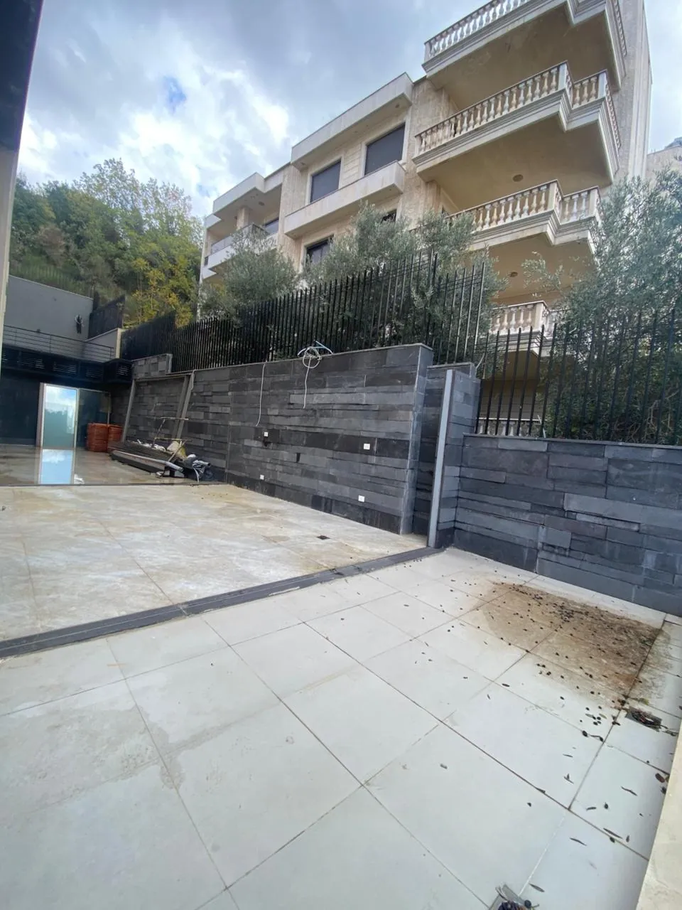 For Sale: Apartment in Beit Mery, Metn — photo 4