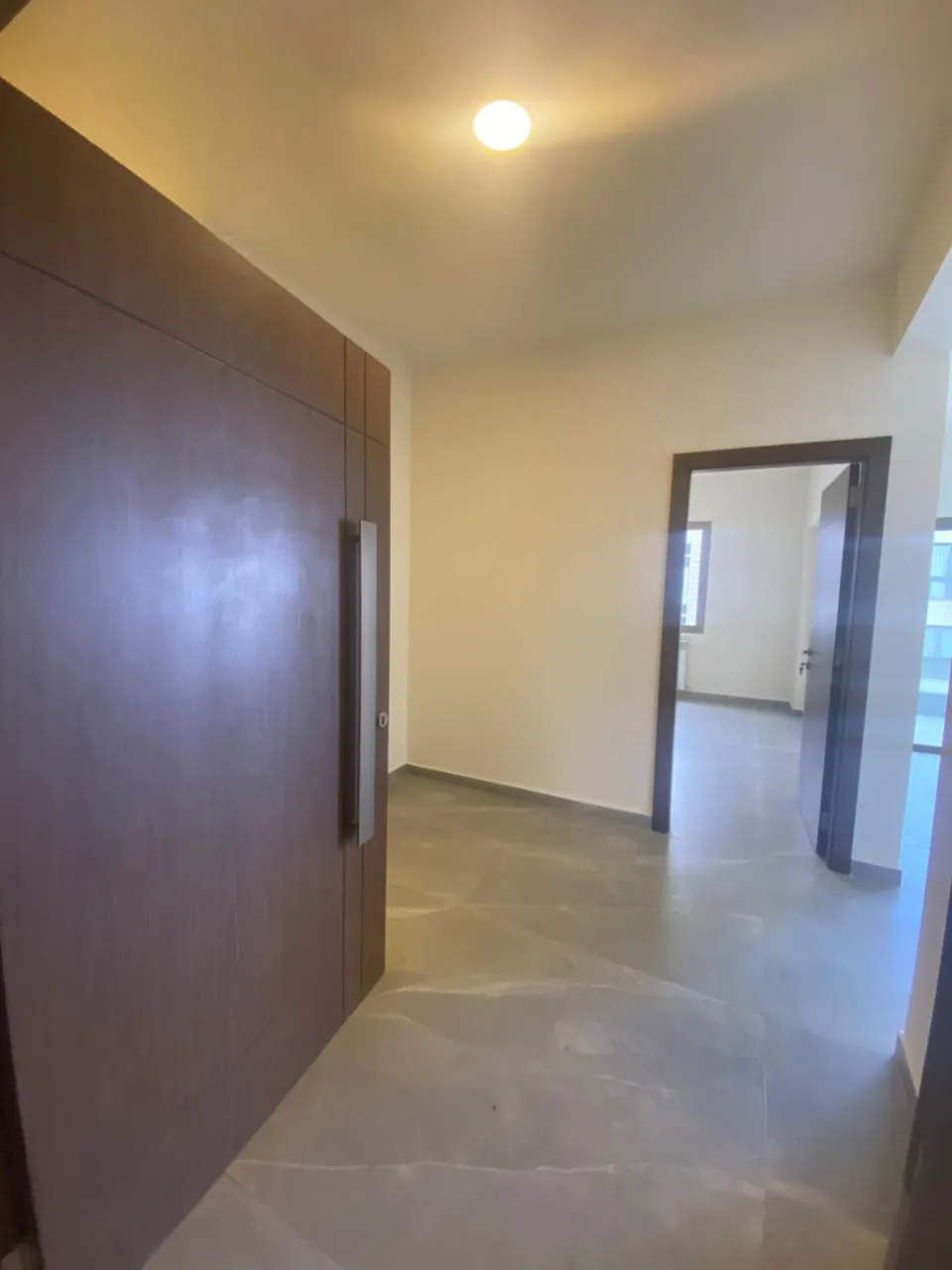 For Sale: Apartment in Beit Mery, Metn