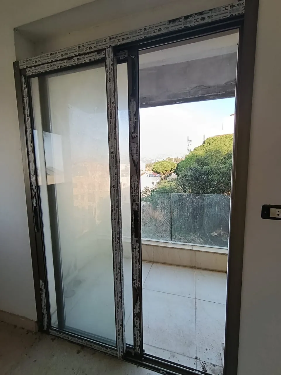 For Sale: Apartment in Awkar, Metn — photo 5