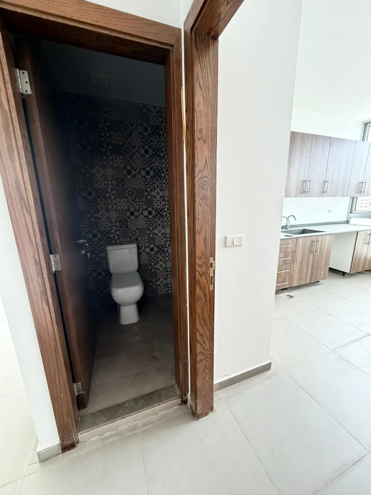 For Sale: Apartment in Dbayeh, Metn — photo 5