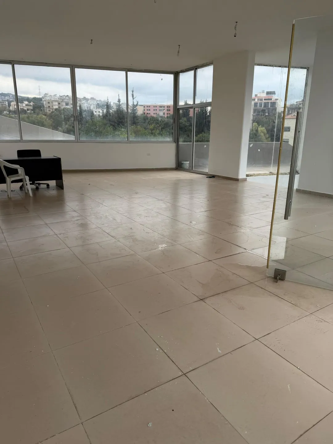 For Sale: Shop in Dbayeh-Metn