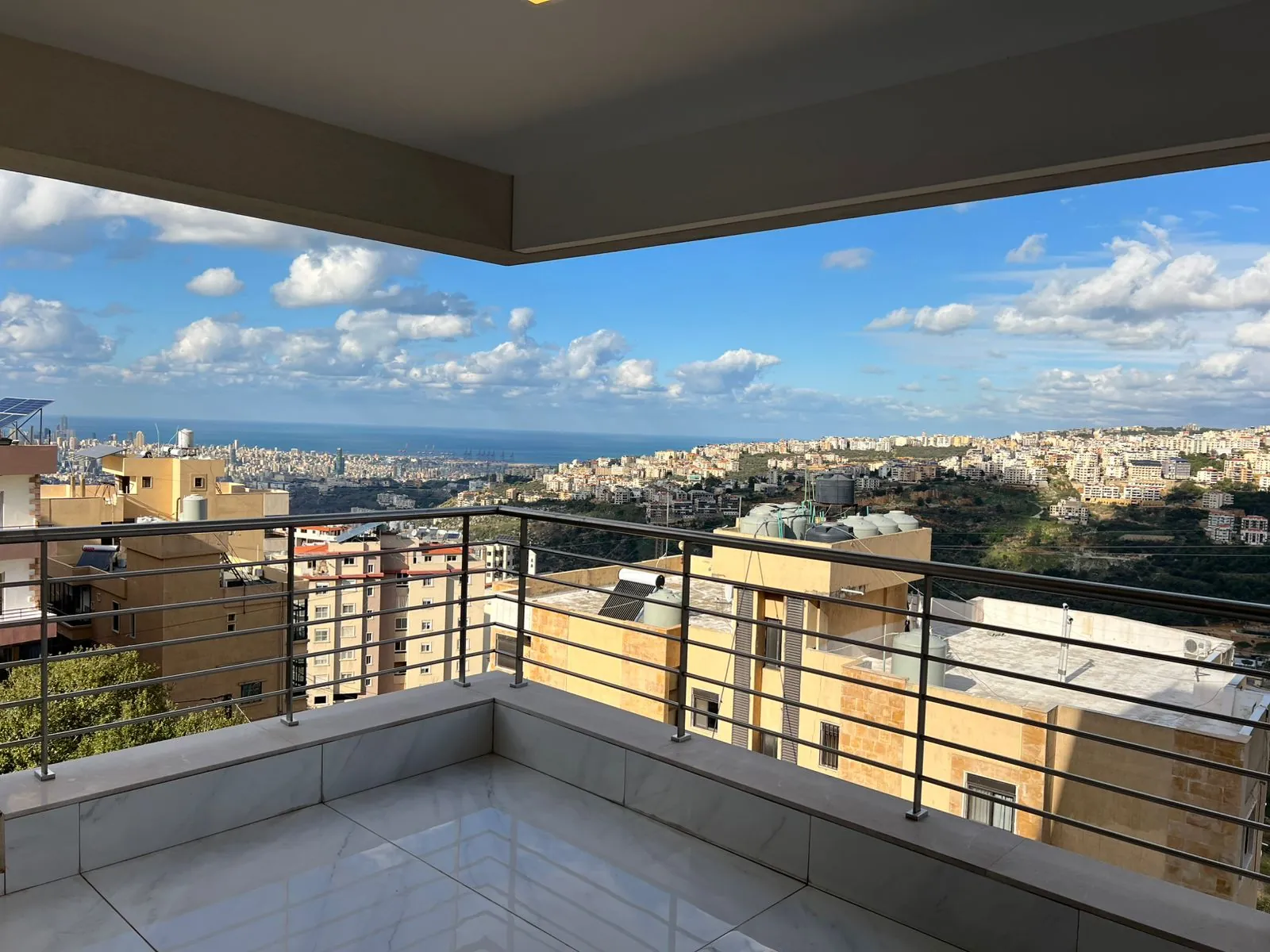 For Rent: Apartment in Louaizeh-Baabda — الصورة 2