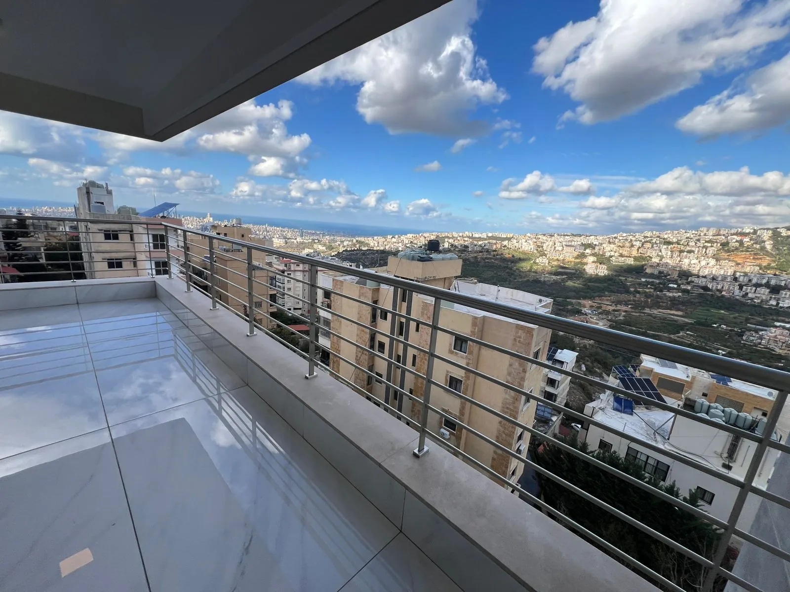 For Rent: Apartment in Louaizeh-Baabda — الصورة 3