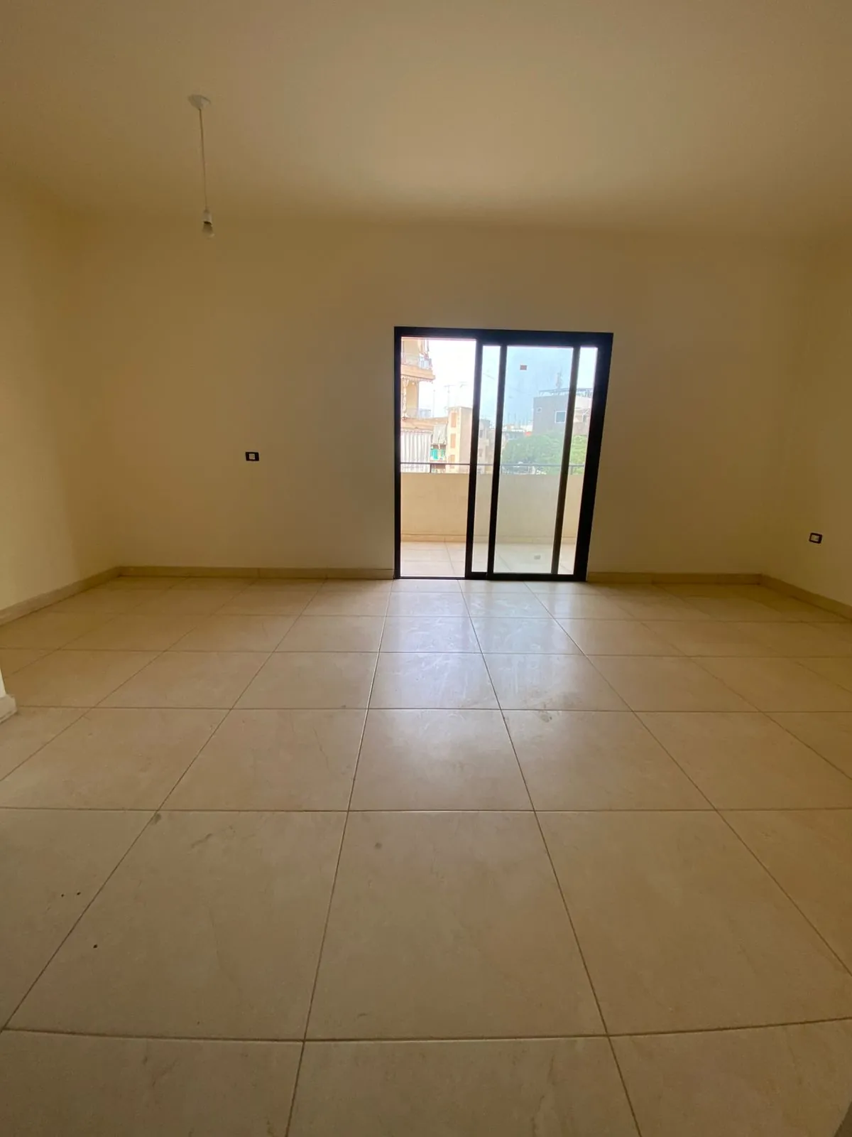For Sale: Apartment in Sed El Bauchrieh-Metn