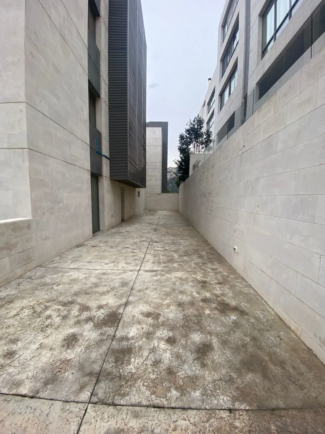 For Sale: Apartment in Bsalim-Metn