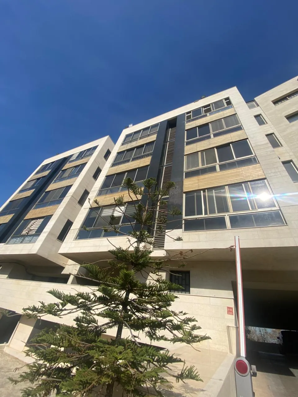 For Sale: Apartment in Fanar-Metn