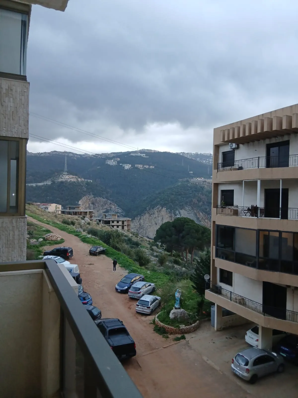 For Sale: Apartment in Biakout