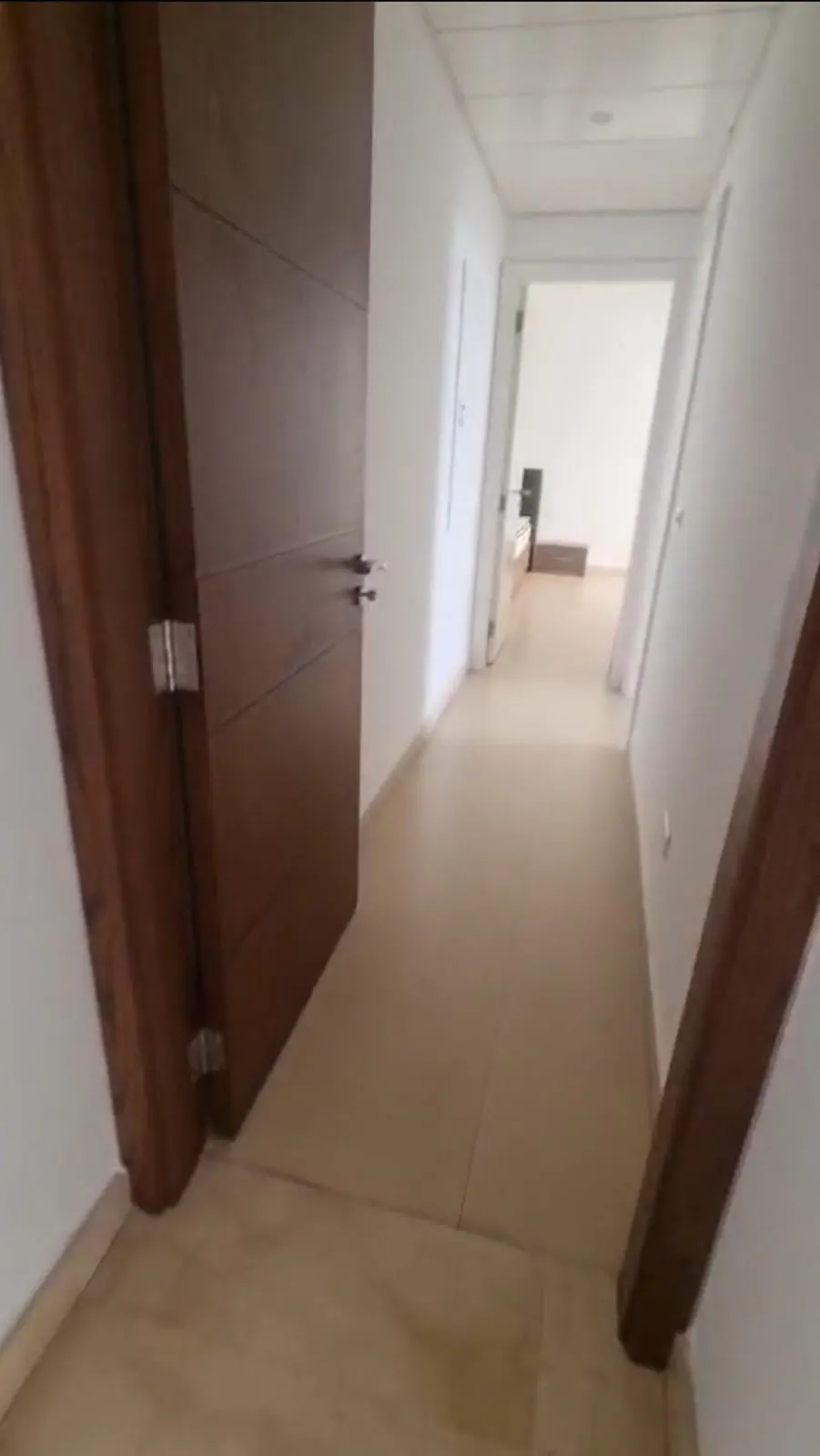 For Sale: Apartment in Hamra- Jeanne D’Arc — الصورة 4