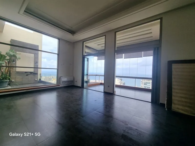 For Sale: Apartment in Hamra – Jeanne D’Arc — الصورة 5