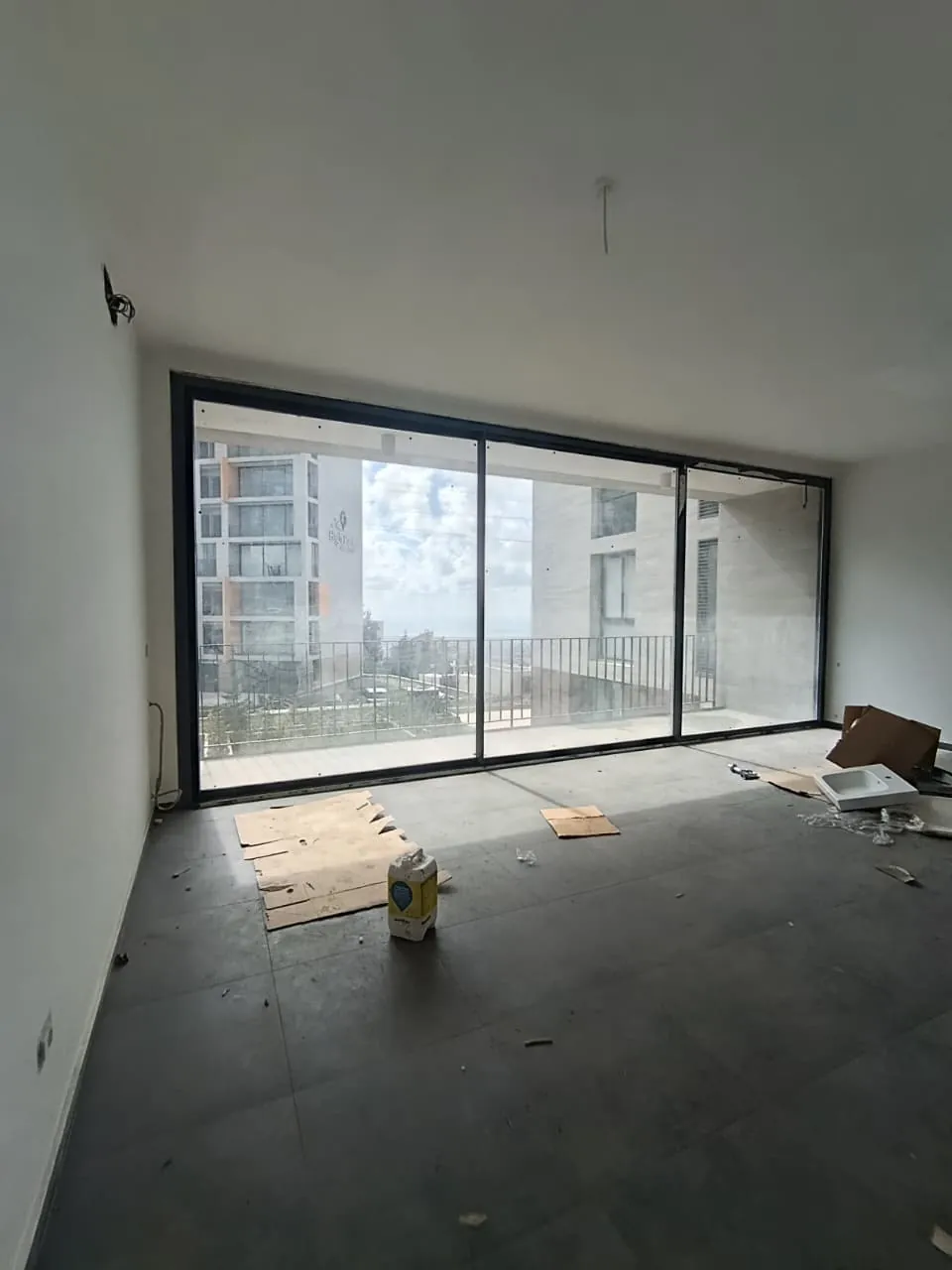 For Sale: Apartment in Beit Mery