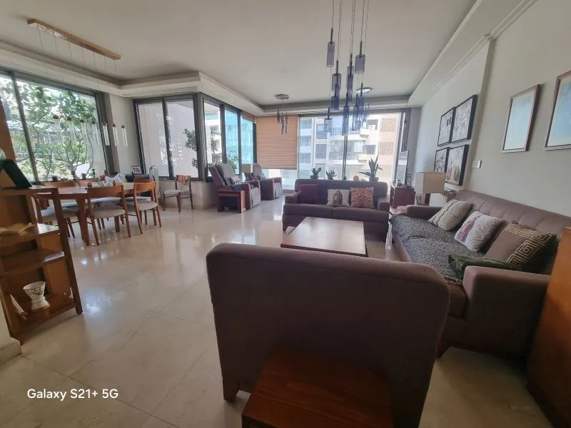 For Sale: Apartment in Hamra — photo 2