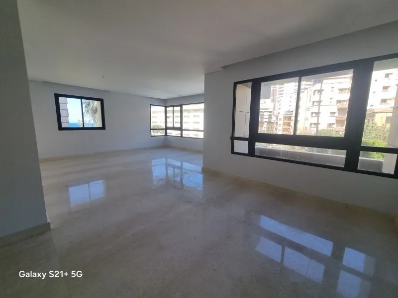For Sale: Apartment in Carakas