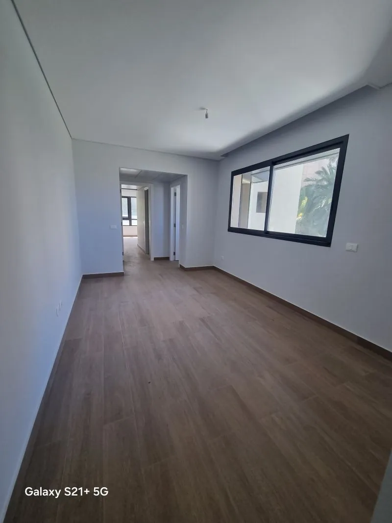 For Sale: Apartment in Carakas — photo 3