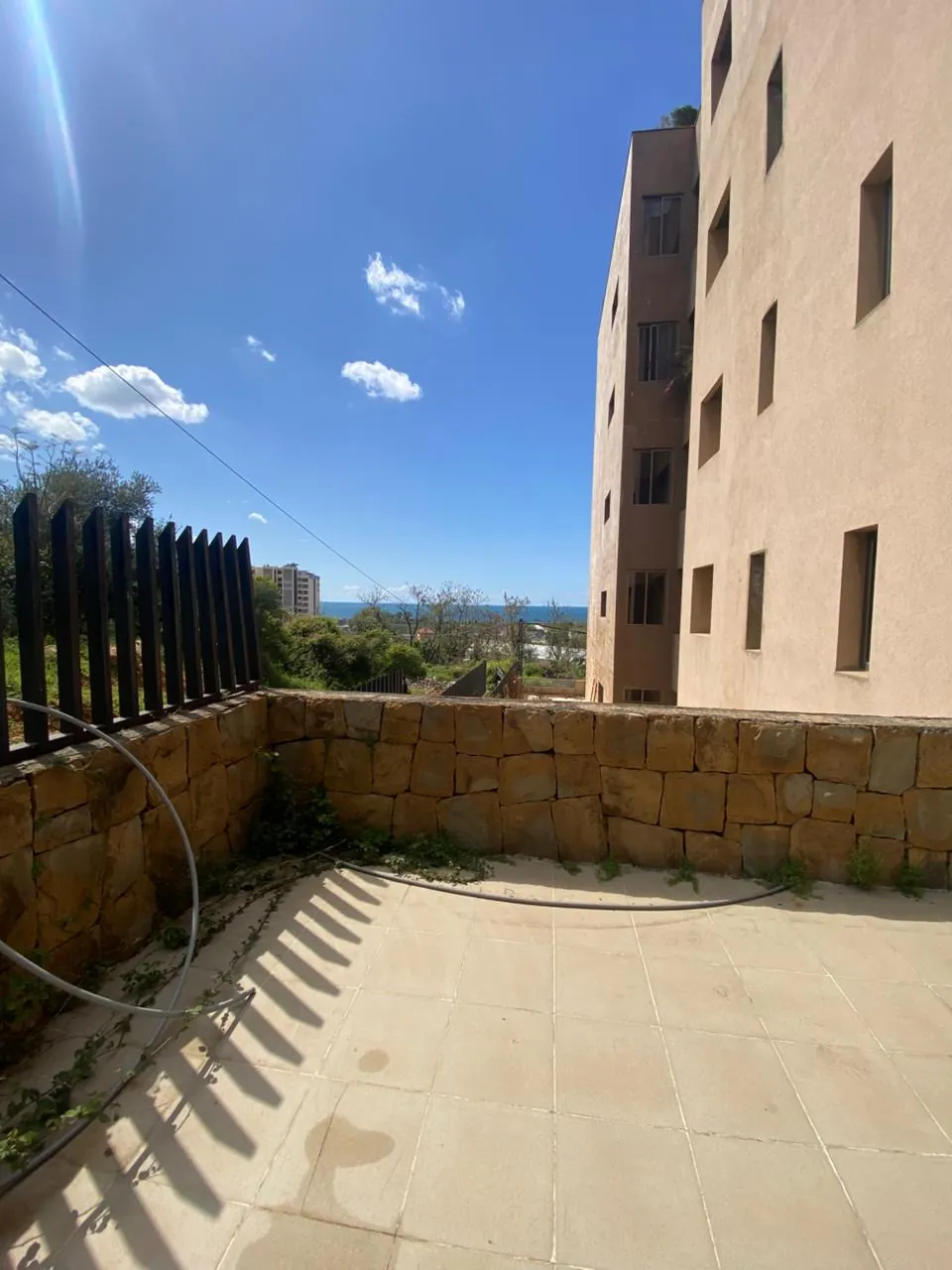 For Sale: Apartment in Naccache — photo 3