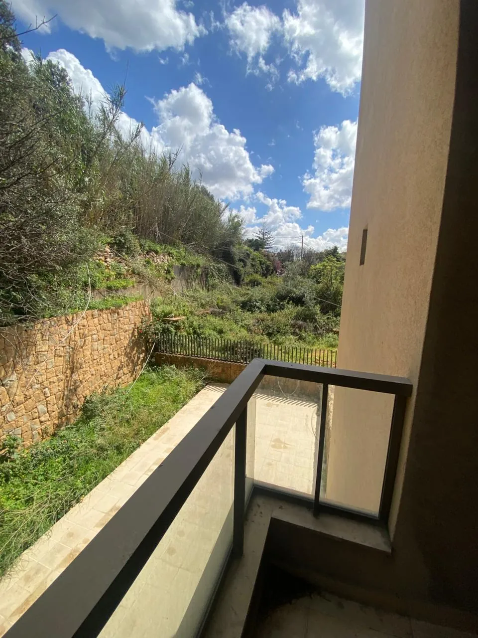 For Sale: Apartment in Naccache