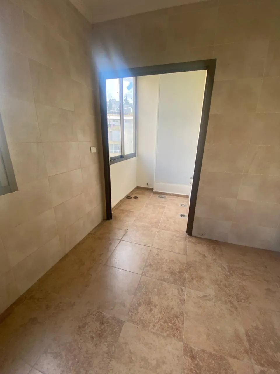 For Sale: Apartment in Naccache — photo 3