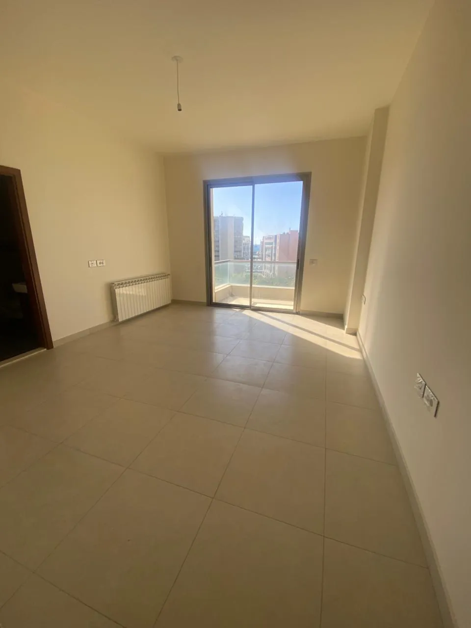 For Sale: Apartment in Dbayeh — الصورة 5