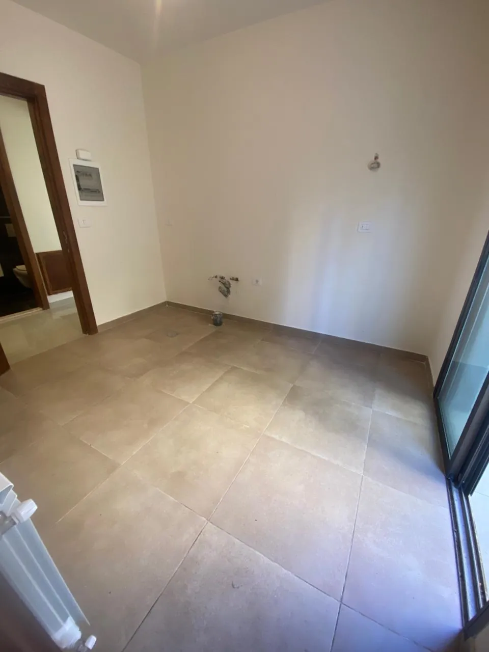 For Sale: Apartment in Naccache — photo 2