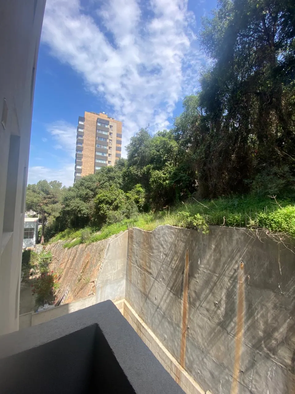 For Sale: Apartment in Jal El Dib