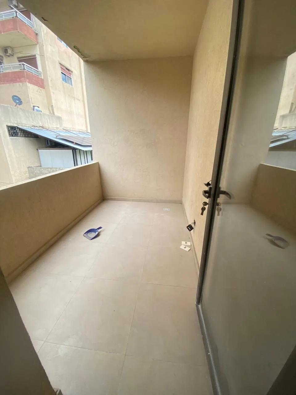 For Sale: Apartment in Dbayeh — الصورة 2